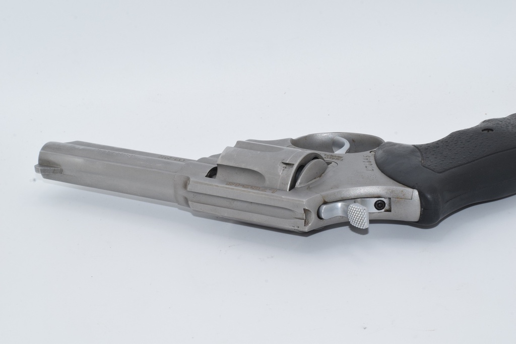 TAURUS 82S 38Spl Revolver (Police Trade In)