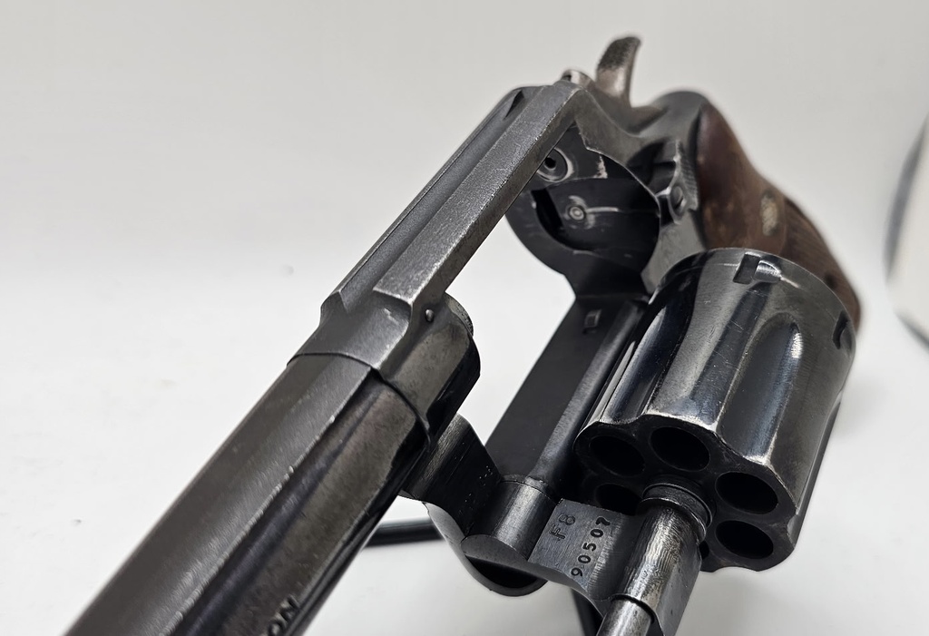 SMITH & WESSON 10-7